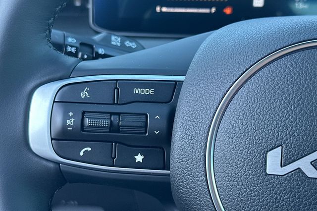 2026 Kia K5 GT-Line - Photo 27