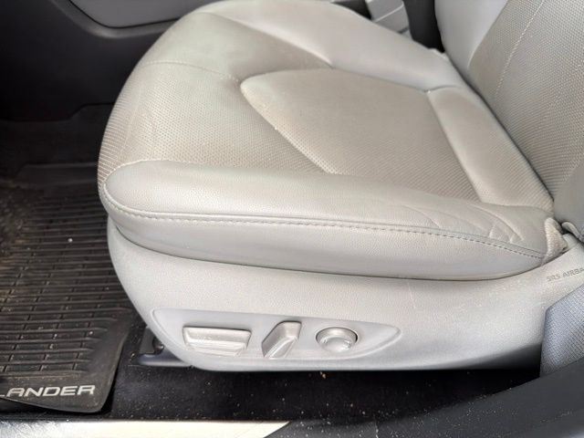 2021 Toyota Highlander Limited White at Bayway Cadillac Southwest