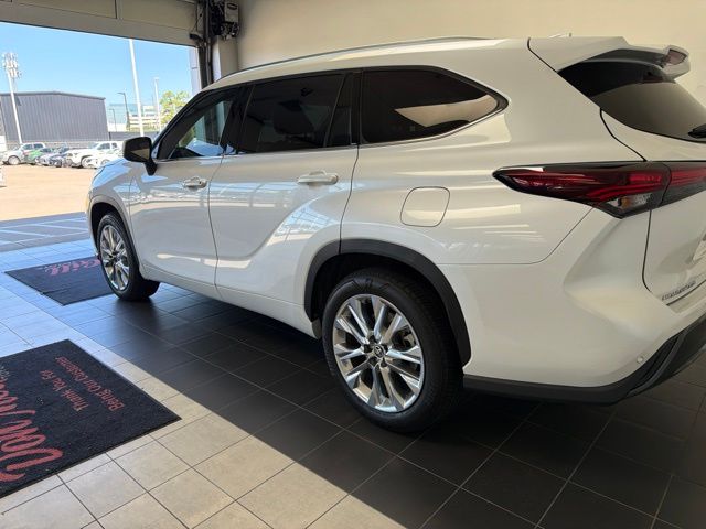 2025 Toyota Highlander Limited Beige at Gullo Toyota