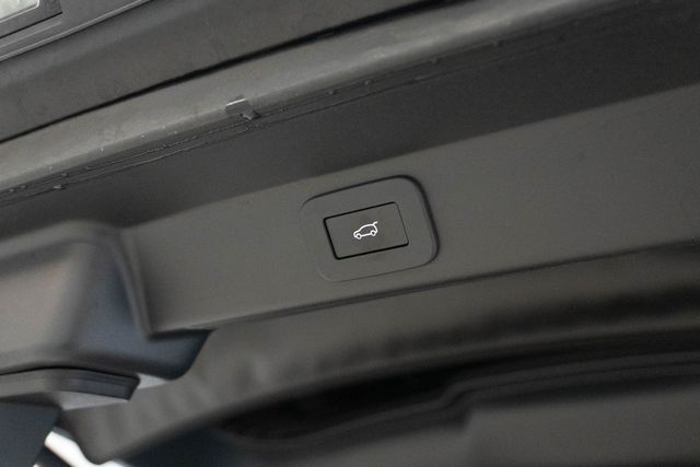 Used 2025 Land rover Range Rover Sport SUV