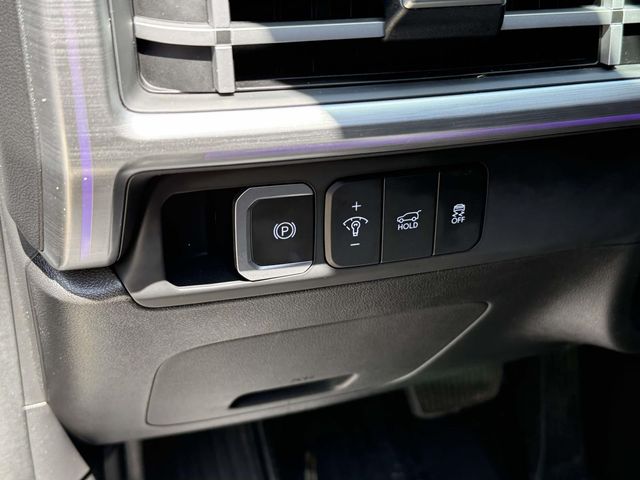 2024 Hyundai Santa Fe Limited - Photo 28