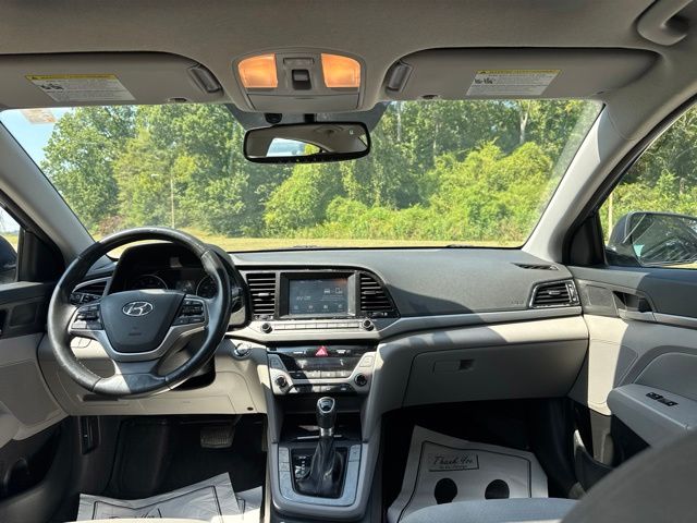 Used 2018 Blue Hyundai Value Edition image 12