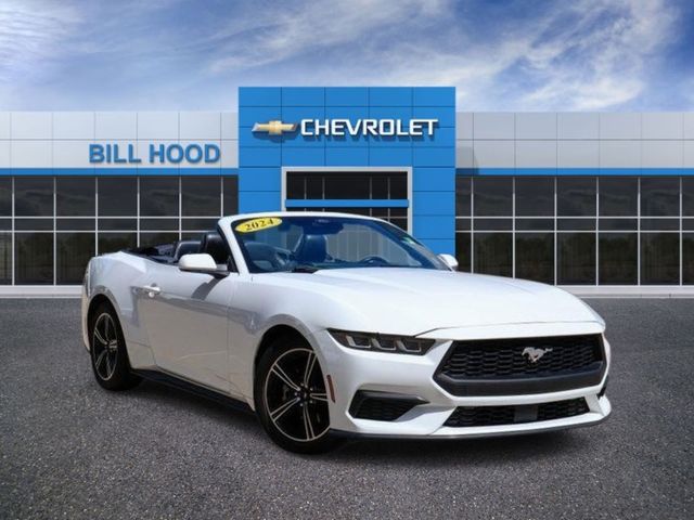 Oxford White 2024 Ford Mustang Convertible Rear-Wheel Drive Automatic