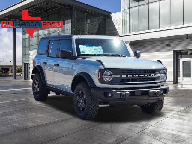 2024 Cactus Gray Ford Bronco Black Diamond 4X4 SUV