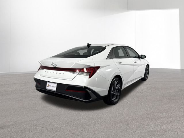 Used 2025 Hyundai Elantra For Sale in Indianapolis, IN