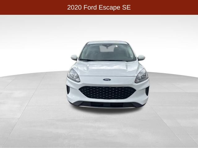 2020 Ford Escape SE photo