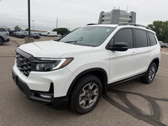 2023 Platinum White Pearl Honda Passport TrailSport AWD SUV