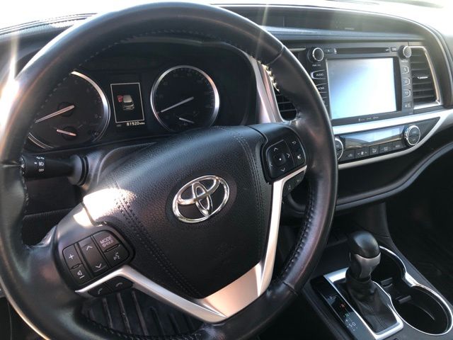 2018 Toyota Highlander XLE 11