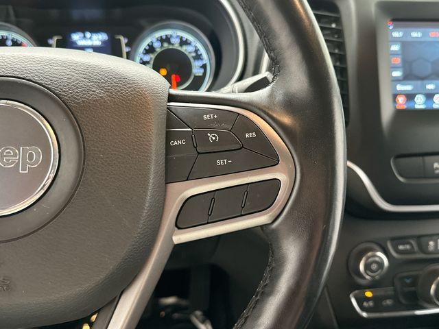 2021 Jeep Cherokee Latitude Lux Gray at Klick Lewis Buick Chevrolet