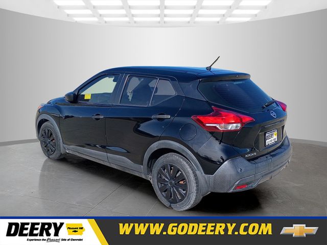 2020 Nissan Kicks S FWD