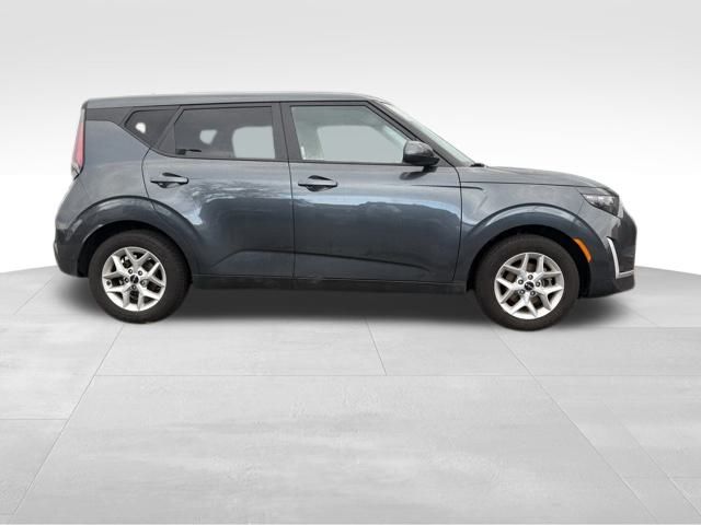 2024 Kia Soul LX Gray at Superior Kia