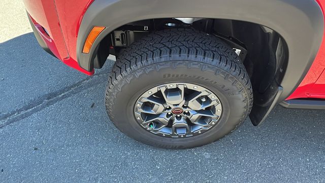 2024 Nissan Frontier PRO-4X 10