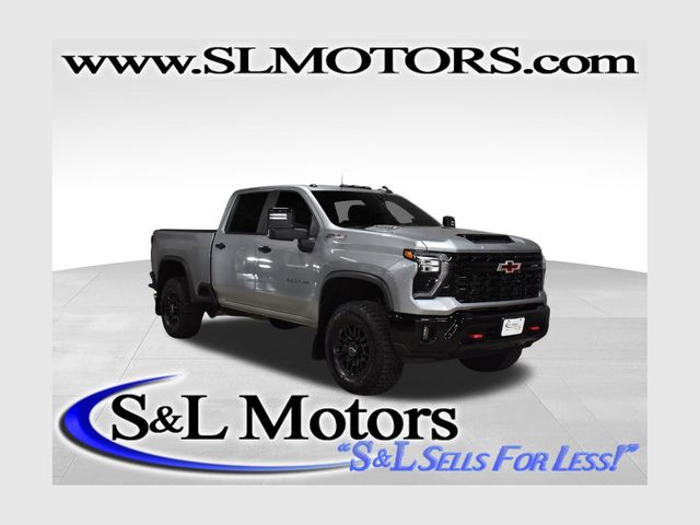 Sterling Gray Metallic 2024 Chevrolet Silverado 2500HD Pickup Truck Four-Wheel Drive Automatic