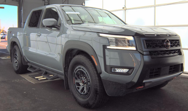Boulder Gray 2025 Nissan Frontier PRO-X Crew Cab RWD Pickup Truck 4X2 9-Speed Automatic Overdrive