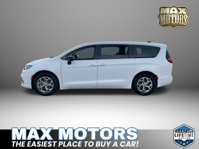 2024 Chrysler Pacifica Limited 4