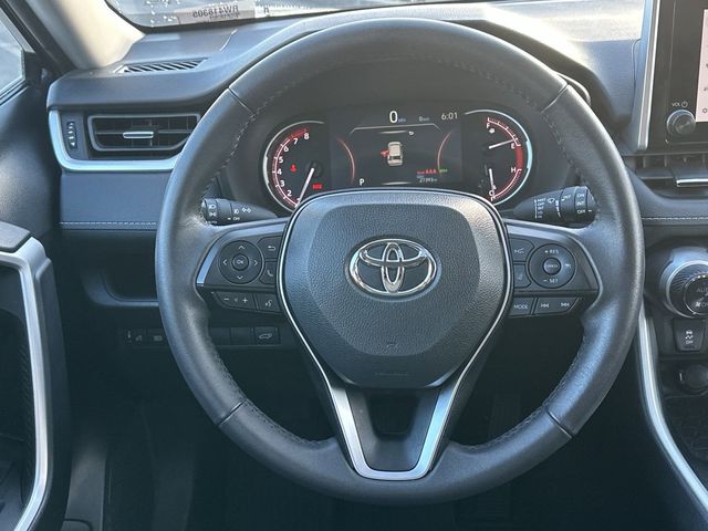 2024 Toyota RAV4 XLE Premium 8