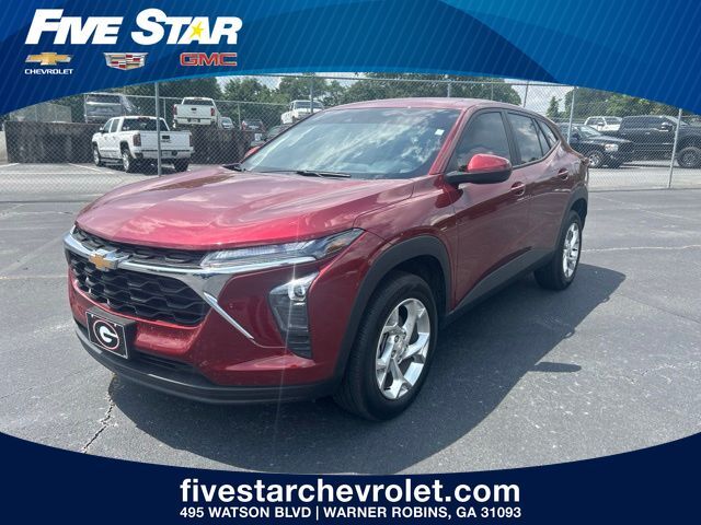 2025 Chevrolet Trax LS FWD