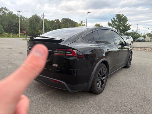 2024 Tesla Model X Plaid - 8