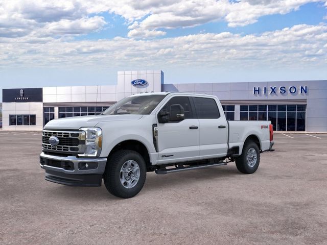 Oxford White 2026 Ford F-250 Super Duty Pickup Truck Four-Wheel Drive Automatic
