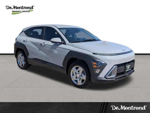 2026 Hyundai Kona SE Gray at Baytown Hyundai