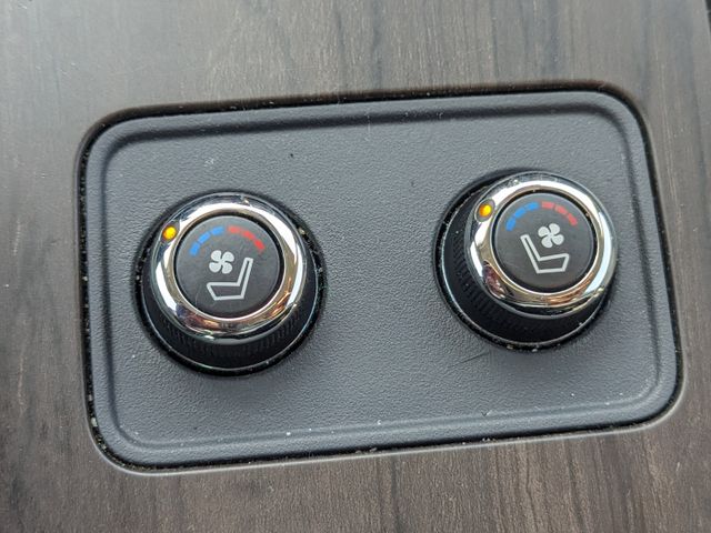 2023 Nissan Murano Platinum photo