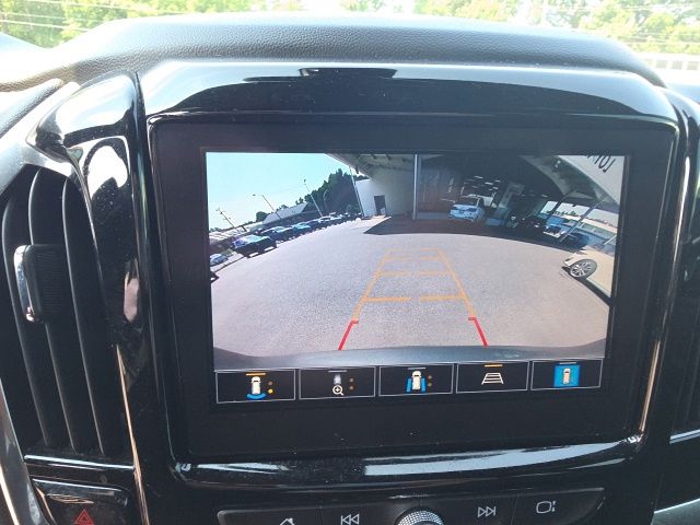 Used 2023 Chevrolet Traverse SUV