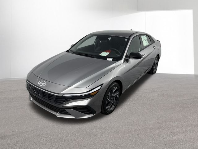 Used 2025 Hyundai Elantra Hybrid For Sale in Indianapolis, IN