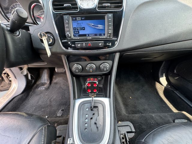 2011 Chrysler 200 Limited - Black exterior view 12