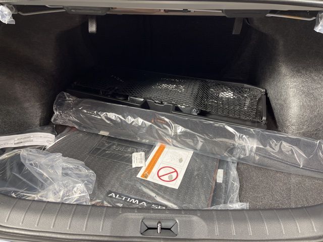 2025 Gray Sky Pearl Nissan Altima 2.5 SR FWD Sedan