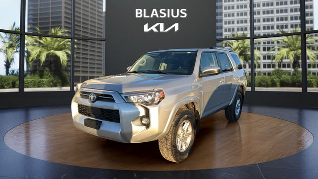 2024 Toyota 4Runner SR5 4WD