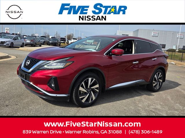Used 2023 Red Nissan SL image 3
