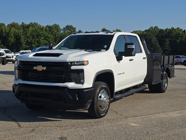 2026 Chevrolet Silverado 3500HD Work Truck  169605A