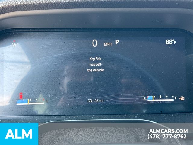 Used 2021 Silver Jeep Laredo image 33