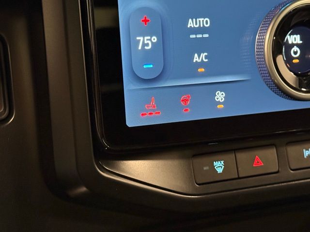 2025 Ford F-150 Lightning Flash photo