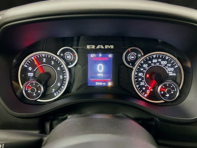 Used 2024 White Ram Big Horn/Lone Star image 14