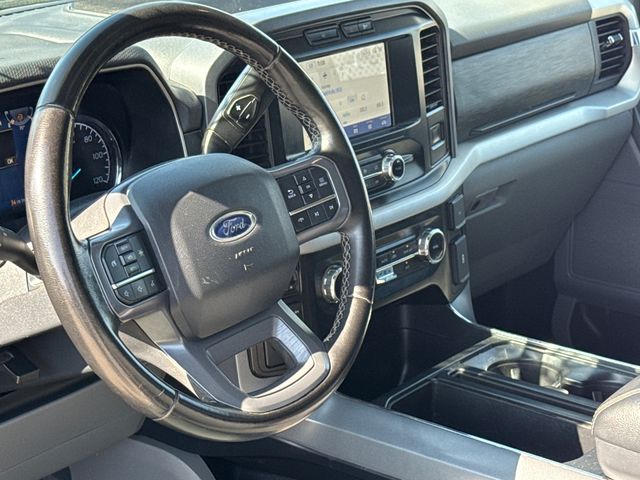 Used 2023 White Ford XLT image 17