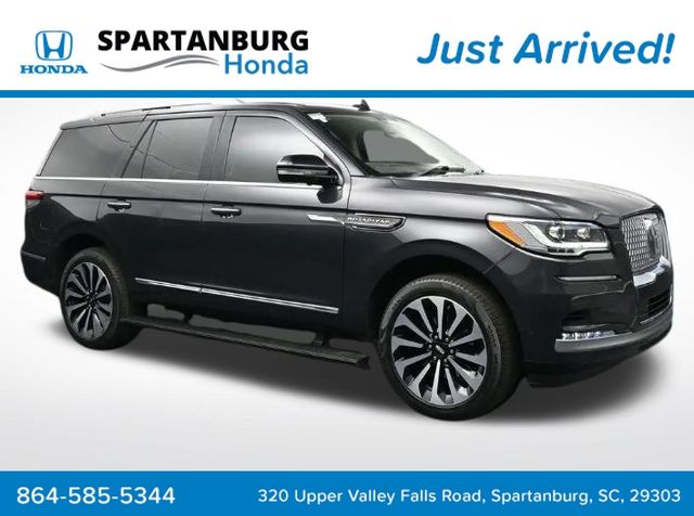  2021 Lincoln Navigator Reserve RWD   