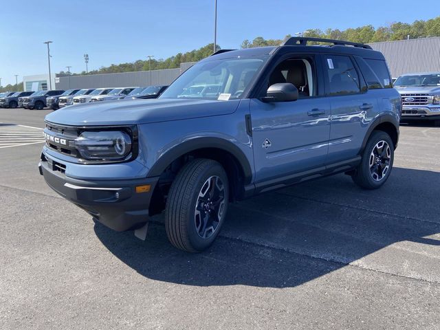 2024 Ford Bronco Sport Outer Banks 3