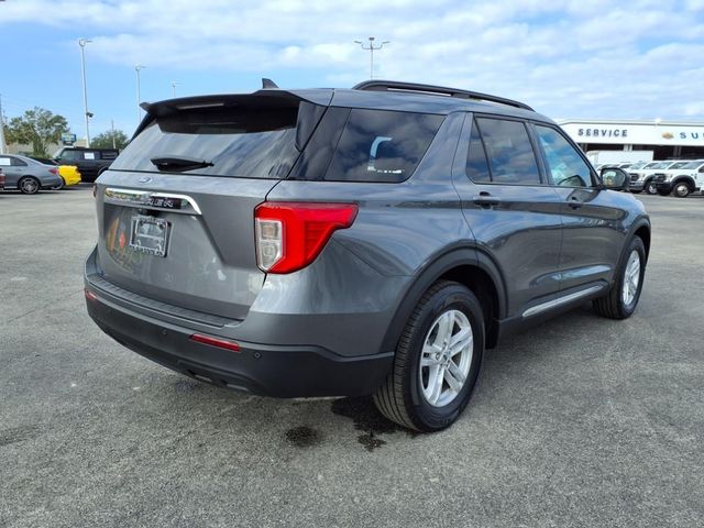 2024 Ford Explorer XLT photo