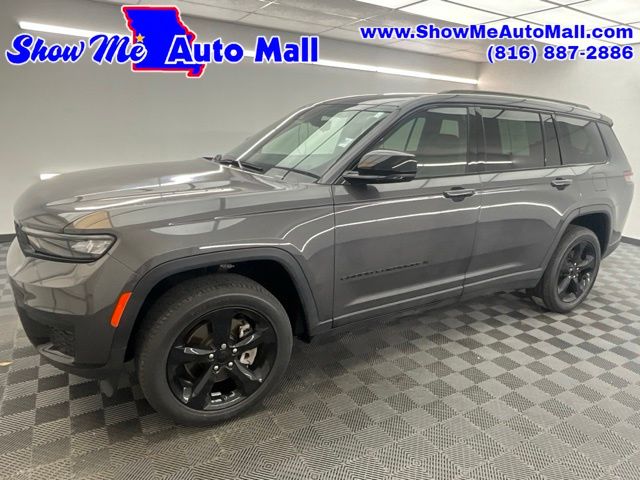 Baltic Gray Metallic Clearcoat 2023 Jeep Grand Cherokee L SUV / Crossover Four-Wheel Drive 8-Speed Automatic