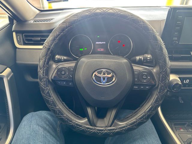2019 Toyota RAV4 Hybrid XLE Silver at Emmons Autoplex