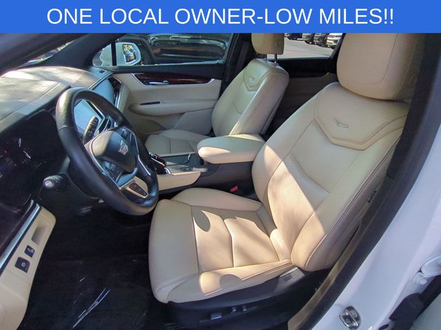 Used 2019 White Cadillac Luxury image 16