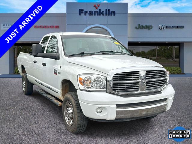 Bright White 2007 Dodge RAM 2500 Laramie Quad Cab 4WD Pickup Truck Four-Wheel Drive 5-Speed Automatic