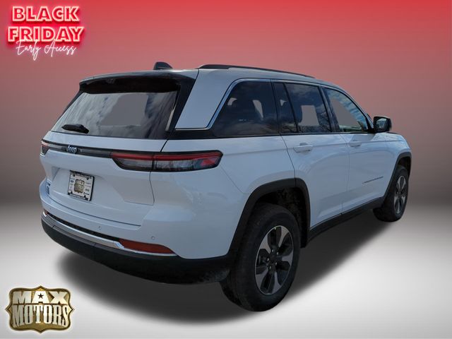 2022 Jeep Grand Cherokee Base 4xe 12