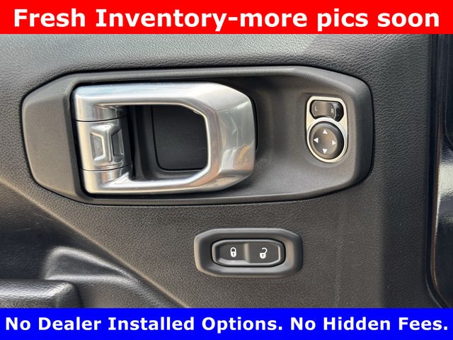 2024 Jeep Wrangler Rubicon Black at River Oaks CDJR
