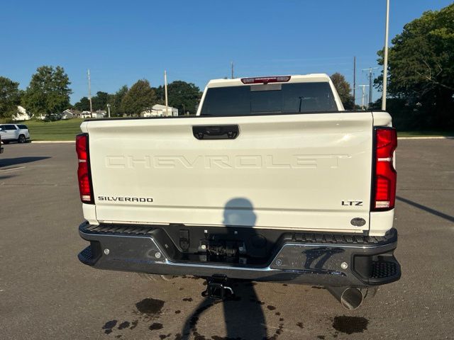 Used 2026 White Chevrolet LTZ image 10