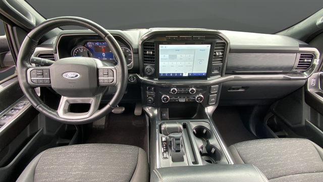 Used 2021 Black Metallic Ford XLT image 12
