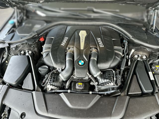 Used 2017 Gray BMW 750i xDrive image 29