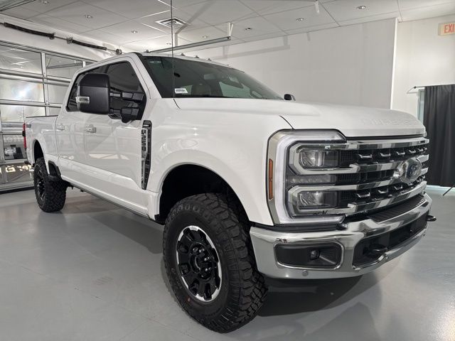 2026 Ford F-250 Super Duty Lariat Crew Cab 4WD