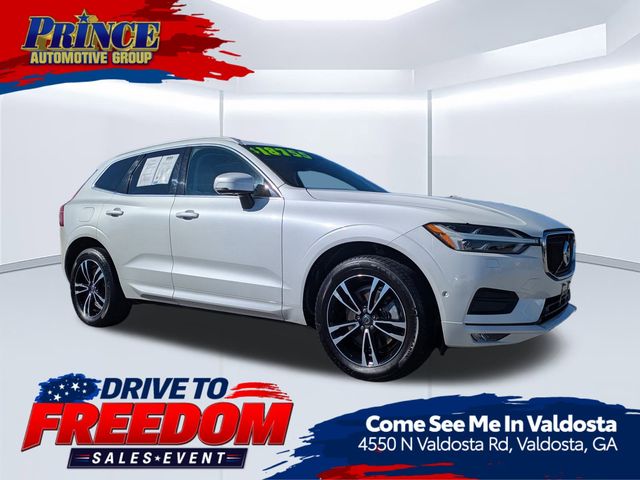 Ice White 2018 Volvo XC60 T6 Momentum AWD SUV / Crossover All-Wheel Drive Automatic